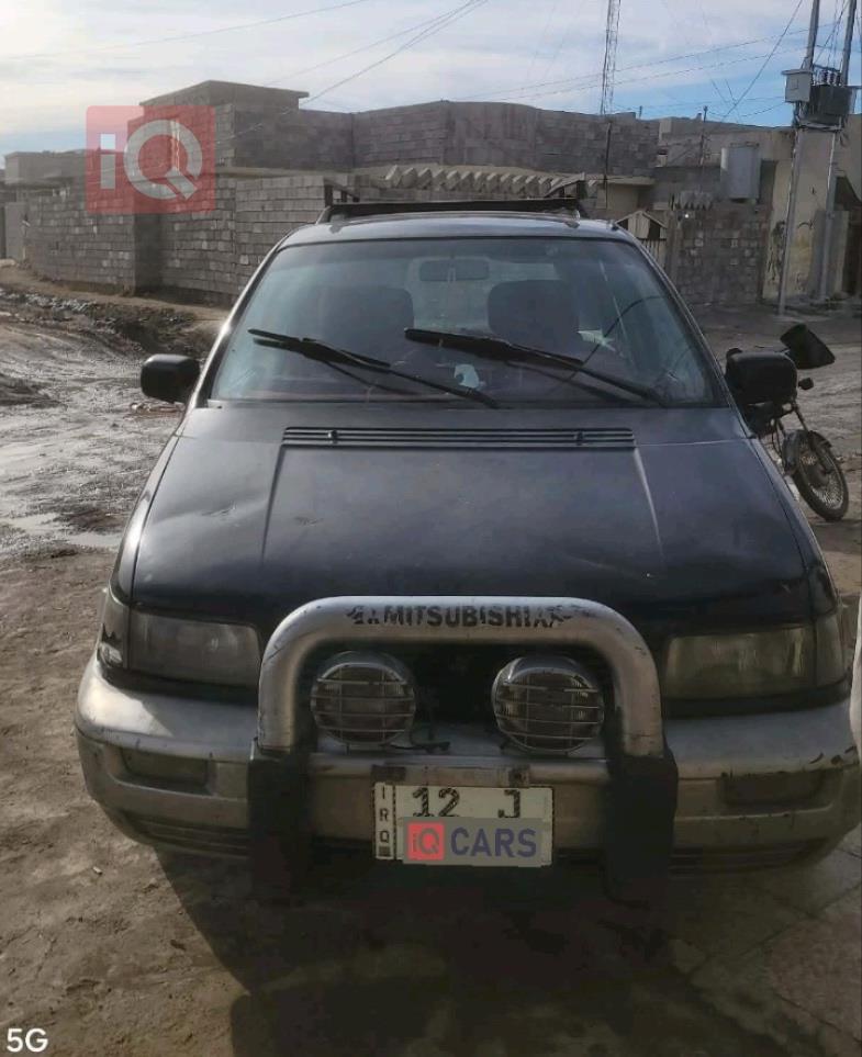 میتسوبیشی RVR